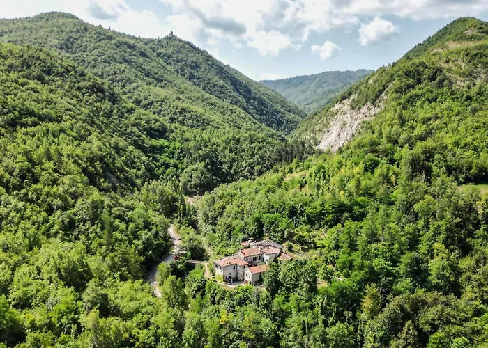 Le Macine Del Perino Bed and Breakfast Bettola 