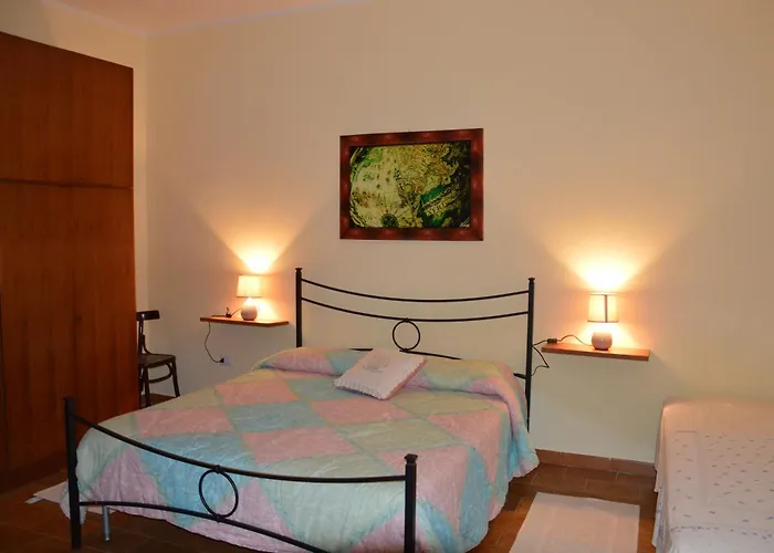 B&B Domus De Janas Sedini