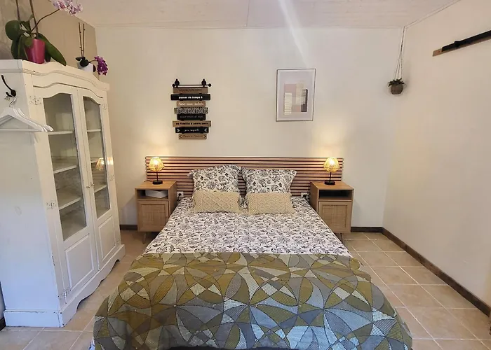 Chambres D'Hotes La Storya Meyras