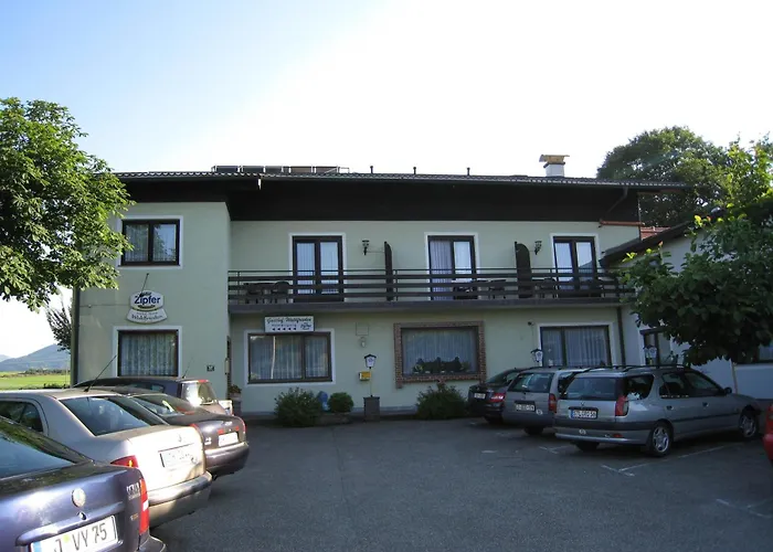 Gasthof Strobl Waldfrieden Garni