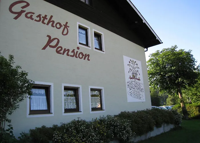 Gasthof Strobl Waldfrieden Garni