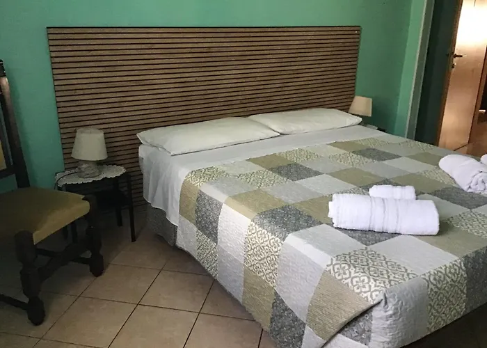 Achirina Bed And Breakfast Cisterna di Latina