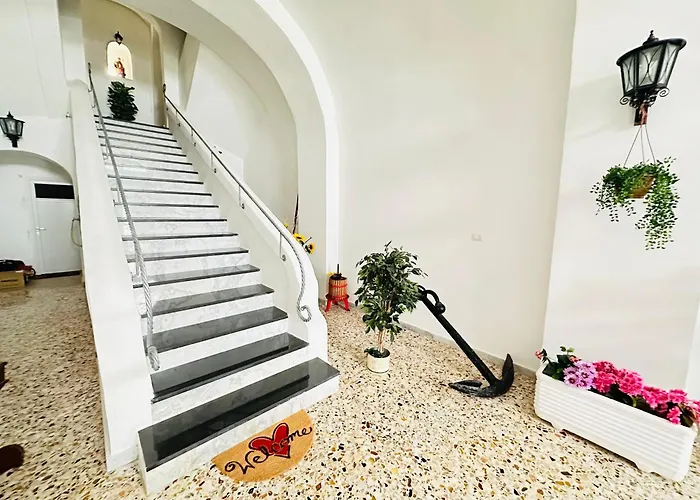 Clorinda - Immobilevante Ponza