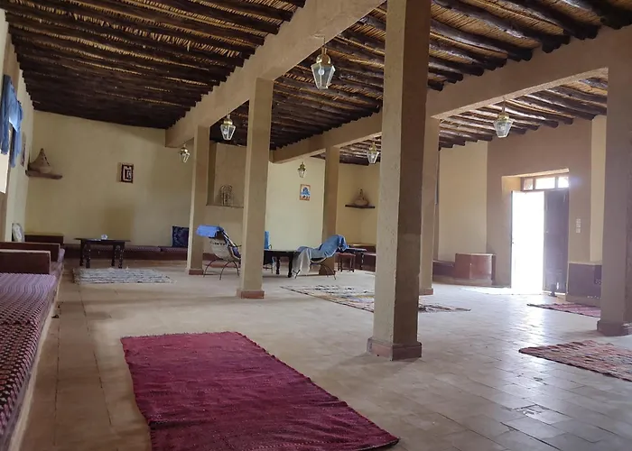 Sahara Sands Hotel