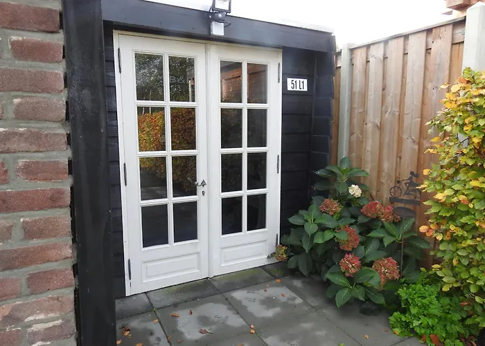 Bed En Breakfast In De Tuin