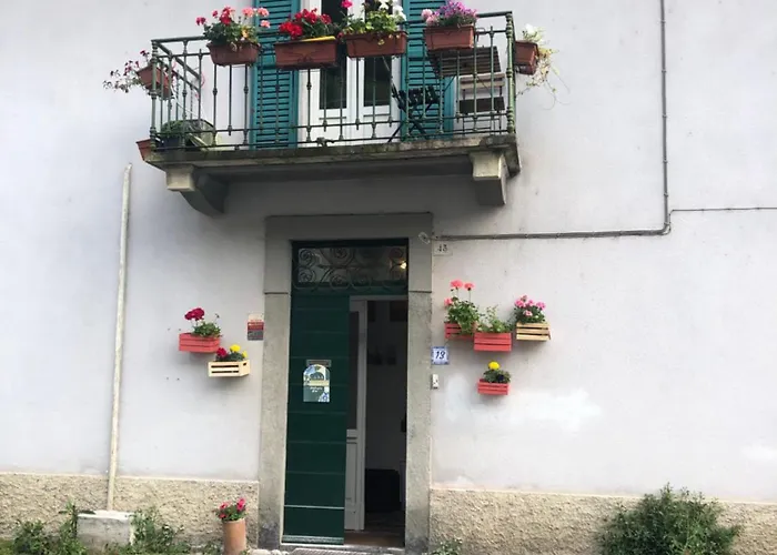 Casa Ortensia Blu Maslianico