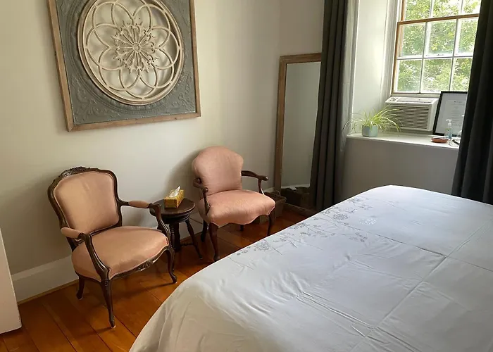 Harlem Stonegate B&B