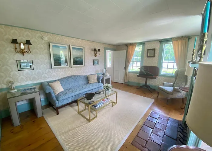 Holiday Guest House Bed & Breakfast