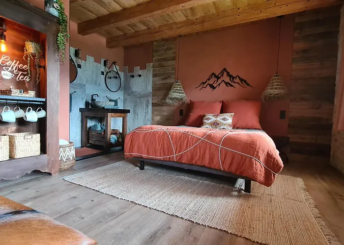 Le Refuge Du Montagnard Bed and Breakfast Marthod