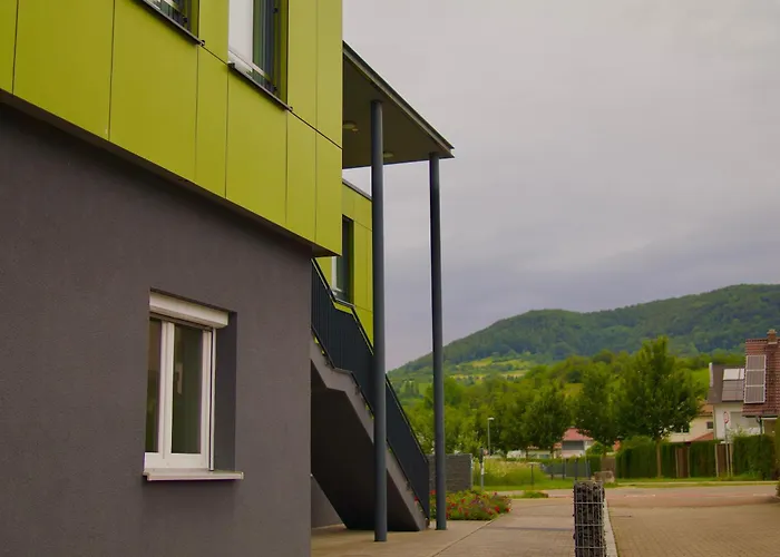 B&B Outlet Hotel - Metzingen - Kostenlose Parkplätze - Self Check-In Dettingen an der Erms