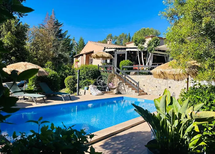 La Villa Tosca