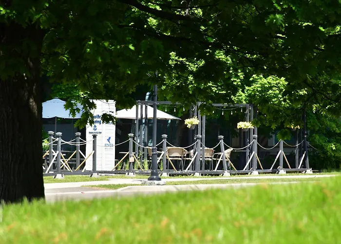 Hotel Du Vieux Port By Bower Boutique Hotels