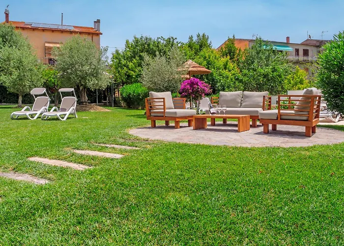 Il Giardino Degli Aranci Bed & Breakfast Mores