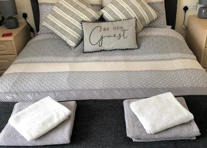The Stowey Arms Bed & Breakfast Exminster