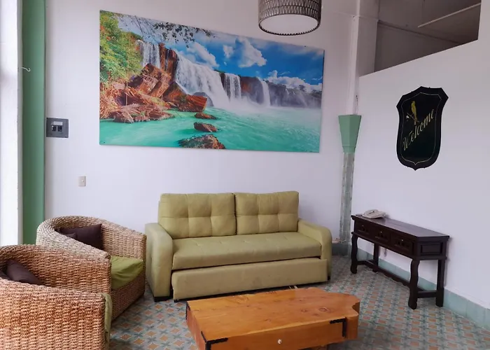 Hotel Canarios Cuernavaca
