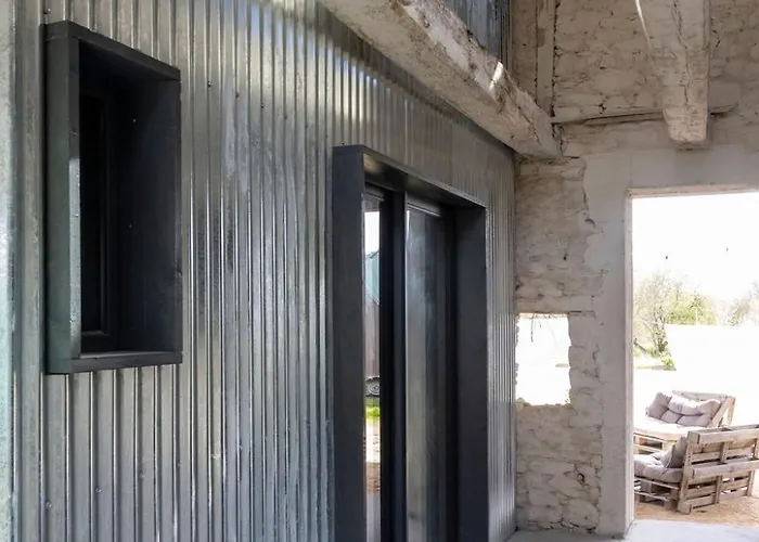 La Ferme du golf, gîte atypique et artistique Lancieux