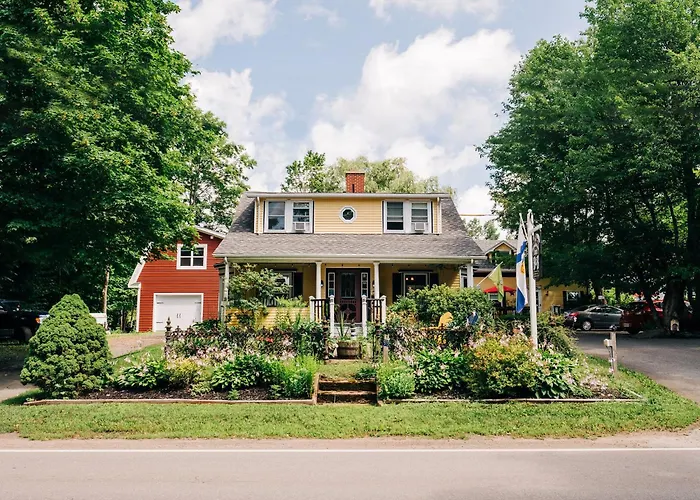 Farmhouse Inn B&B