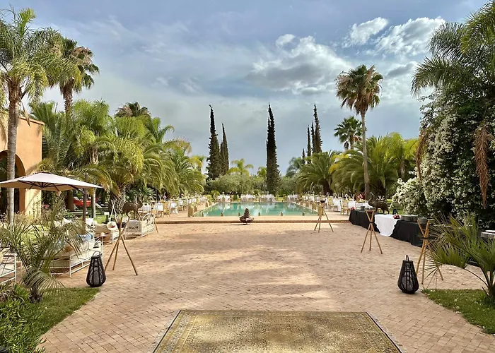 Palais Hassoun Marrakech Bed and Breakfast Oulad Snaguia