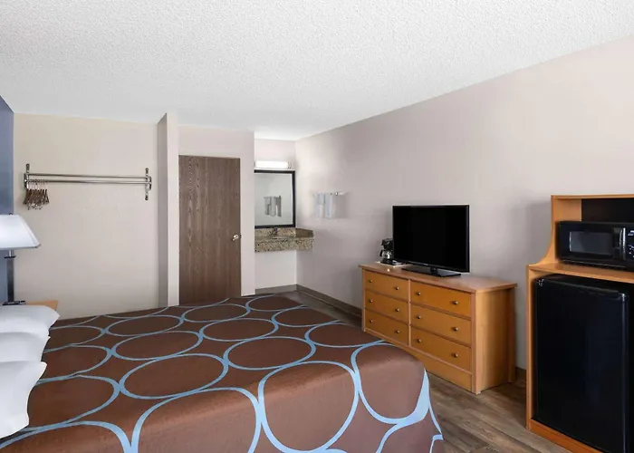 Super 8 By Wyndham Susanville