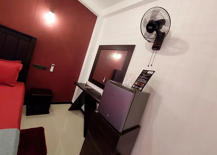 Chen Villa - Near Airport Negombo