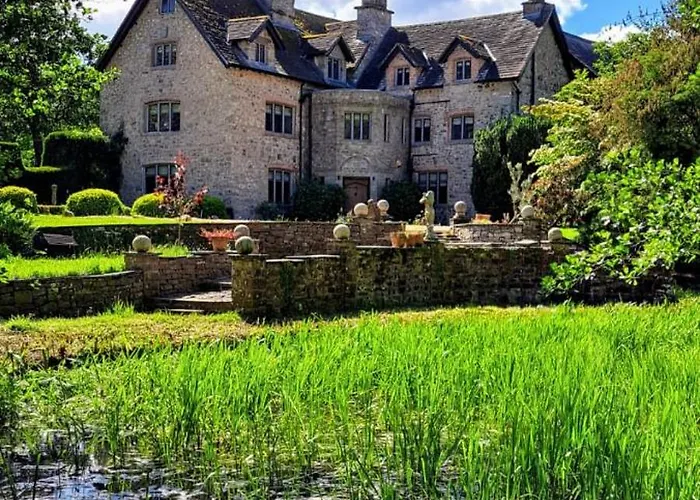 Goytre Hall