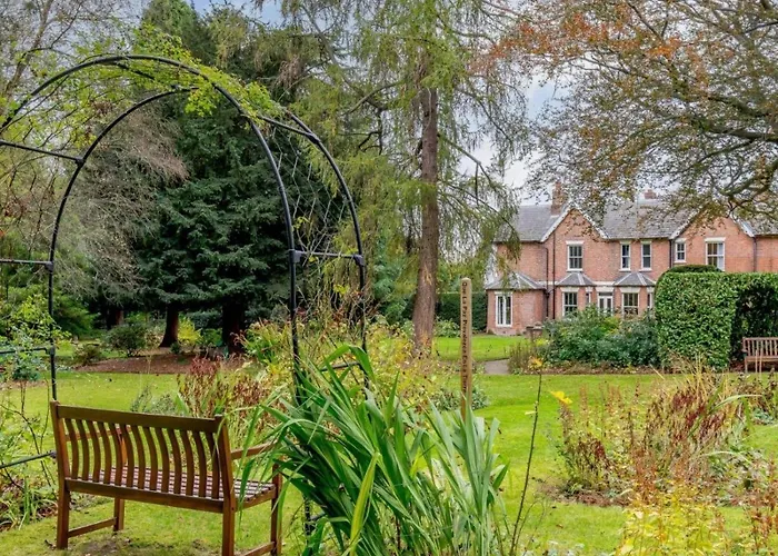 Bed and Breakfast Claridge House Retreat Centre Inc Continental Vegetarian Or Vegan Breakfast Lingfield
