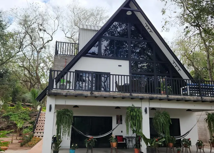 Bed and Breakfast Montecarlo CR Copán
