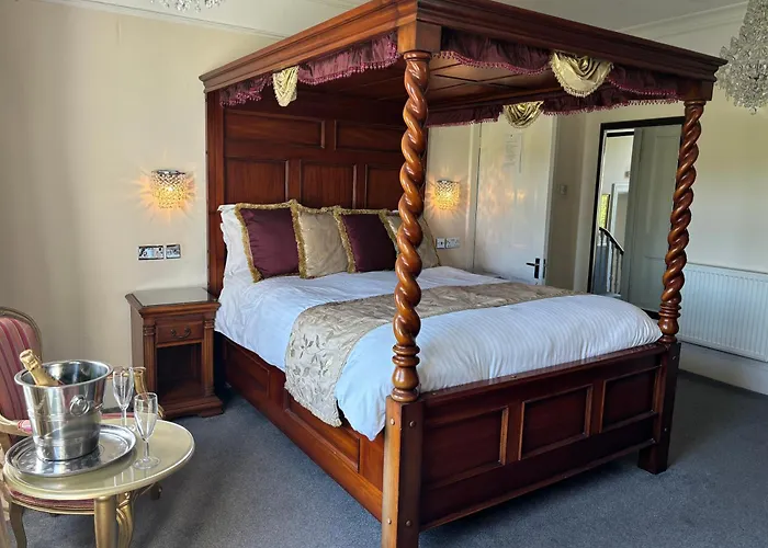 Canterbury Lodge