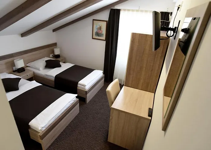 Terminal Rooms Zagreb Airport Velika Gorica