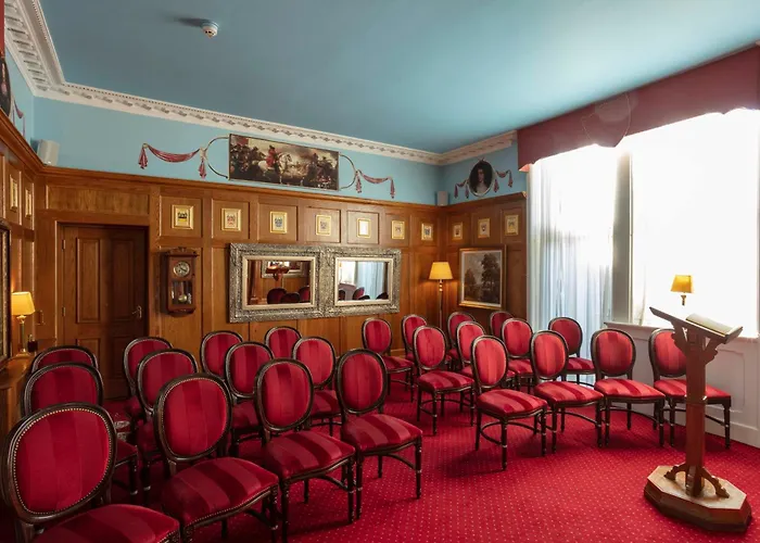 Scholars Townhouse Hotel