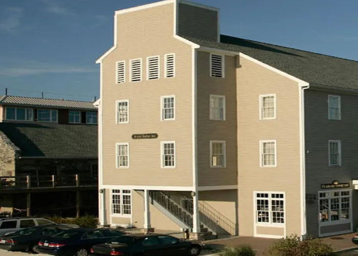 Bristol Harbor Inn