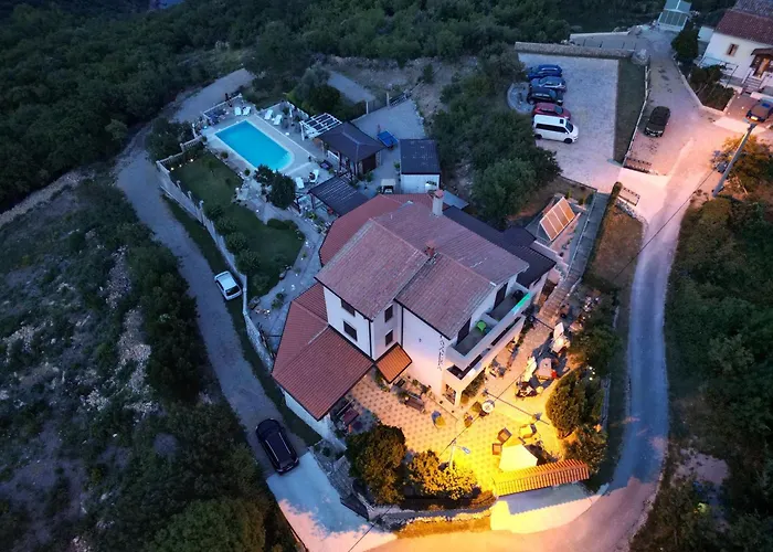 Casa Perla Holidays Jurasi