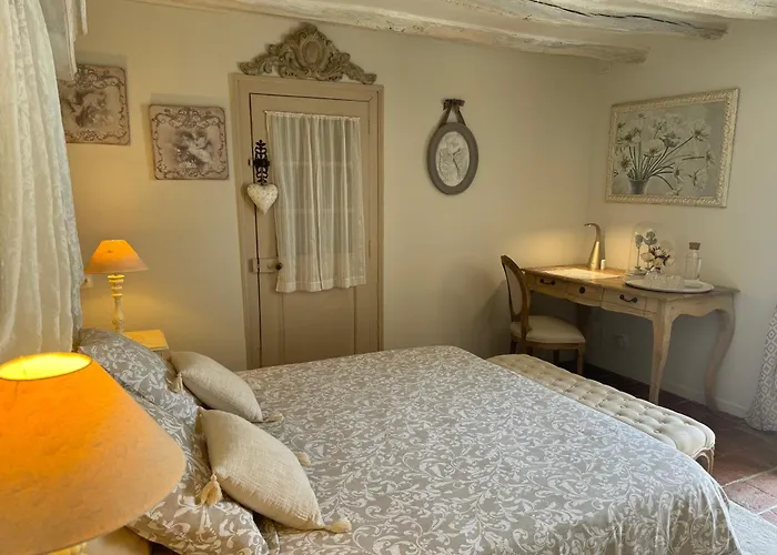 Bed and Breakfast La Ferme Blanche à Cussay
