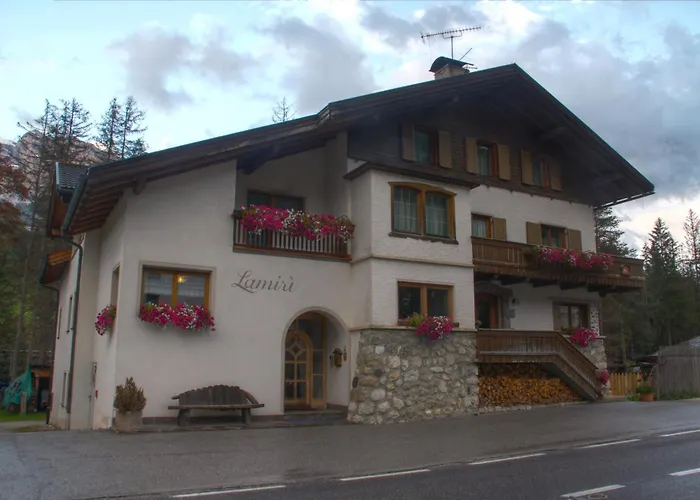Bed and Breakfast Lamirì Badia 