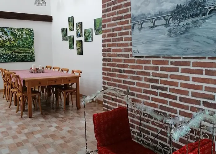 Bed and Breakfast Domaine des Essarts à Lessard-et-le-Chene