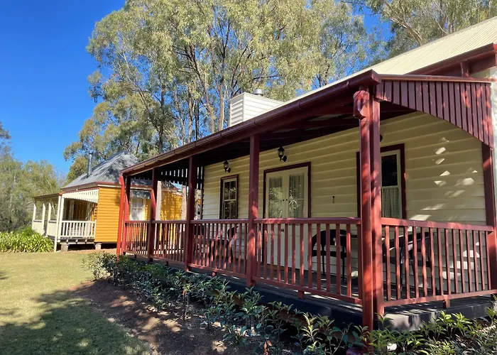 Dusty Hill Vineyard - Moffatdale