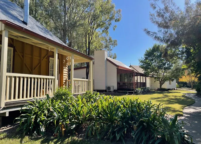 Dusty Hill Vineyard - Moffatdale