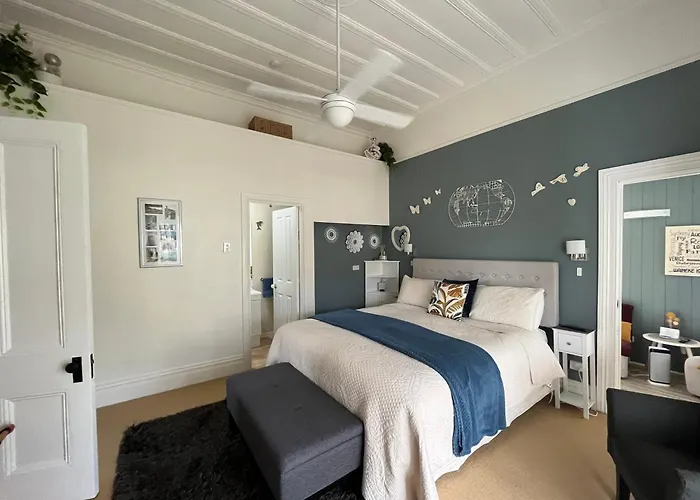 Chelsea House Bed & Breakfast