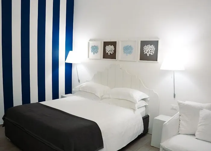 Ca' De Tobia Bed & Breakfast Noli