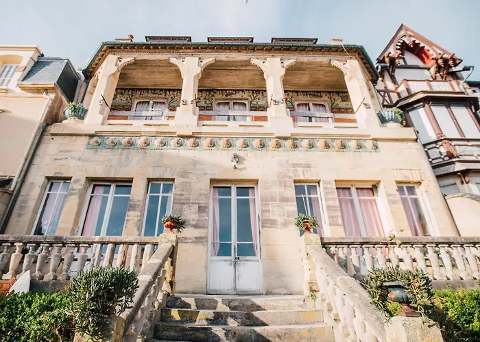 La Villa Louis, maison d'hôtes, vue mer Lion-sur-Mer