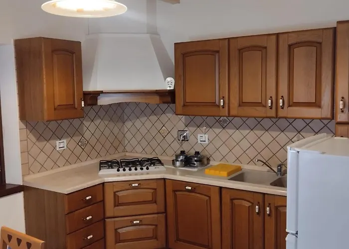Bed and Breakfast Borgo Doccia 905 Montese