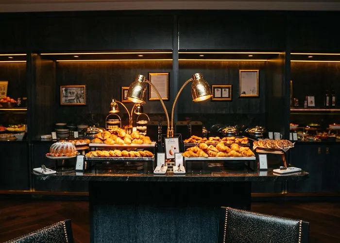 Hilton Vienna Plaza