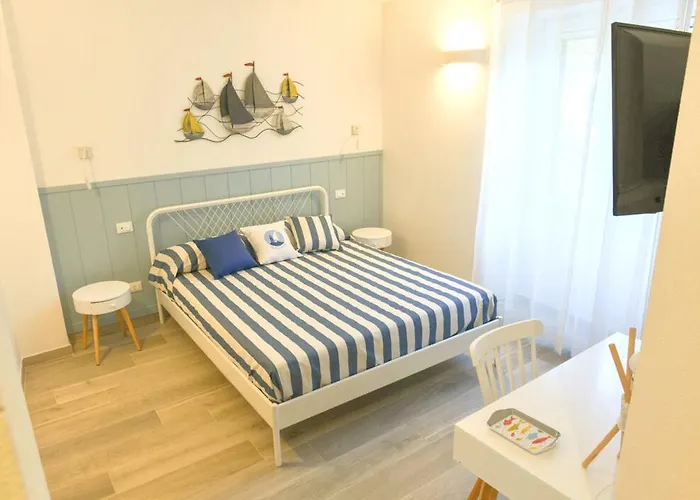 Bed And Breakfast La Vela Giglio Porto
