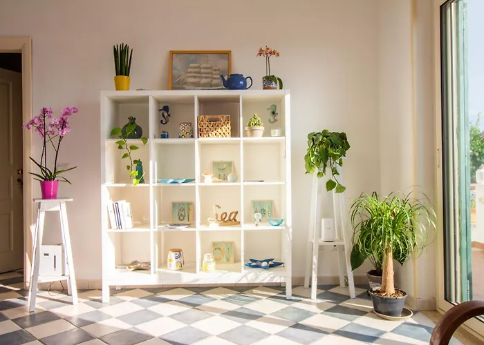 LA CASA DEL SOLE - Beachfront B&B