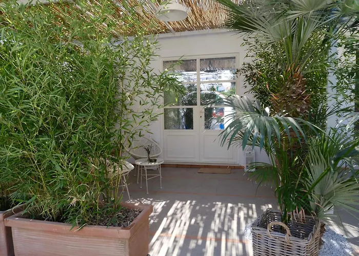 La Rondinella Suite