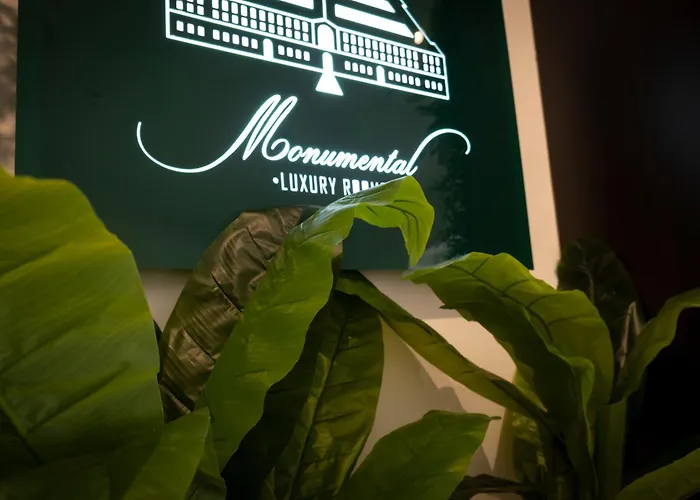 Monumental Luxury Rooms