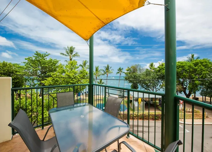 Magnetic Sunsets Resort