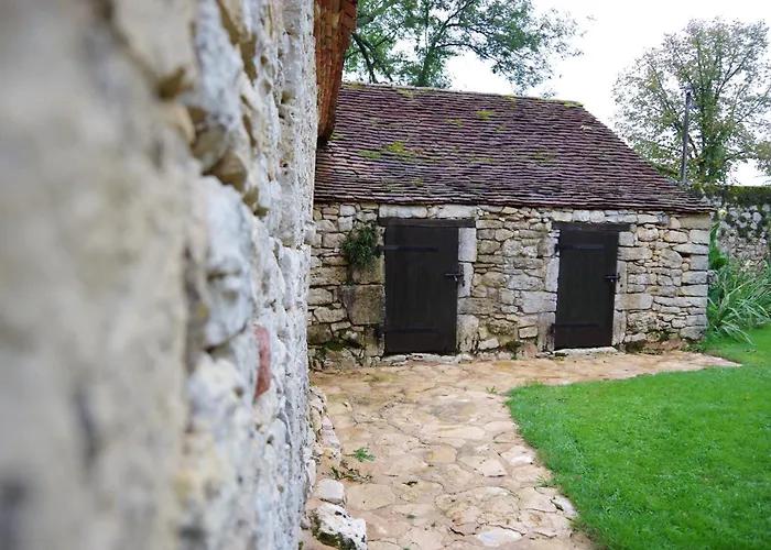 Demeure du Vallon - Chambres d'Hôtes de Charme Azerat