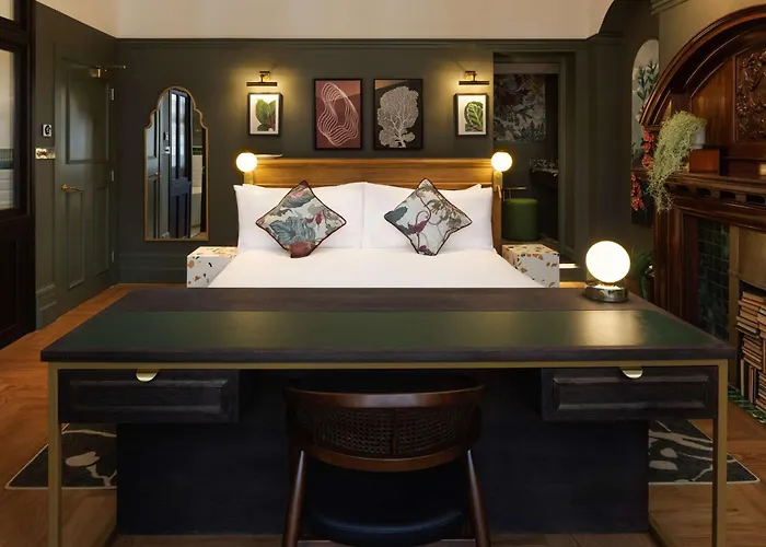 The Samuel Ryder Hotel St Albans, Tapestry Collection Hilton