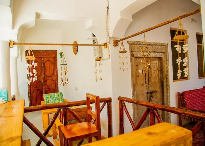 Pamoja Beach Stays Hotel In Jambiani